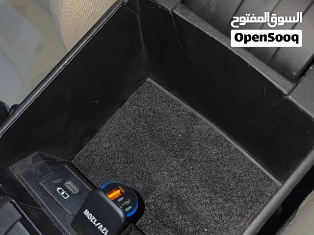 منظم سيارة كورولا مسند وسطي 2019 2020 2021 2022 2023