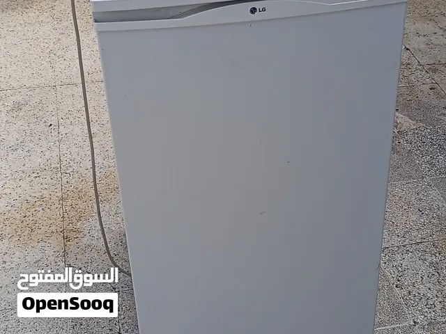 براد مكتبي وفريزا للبيع