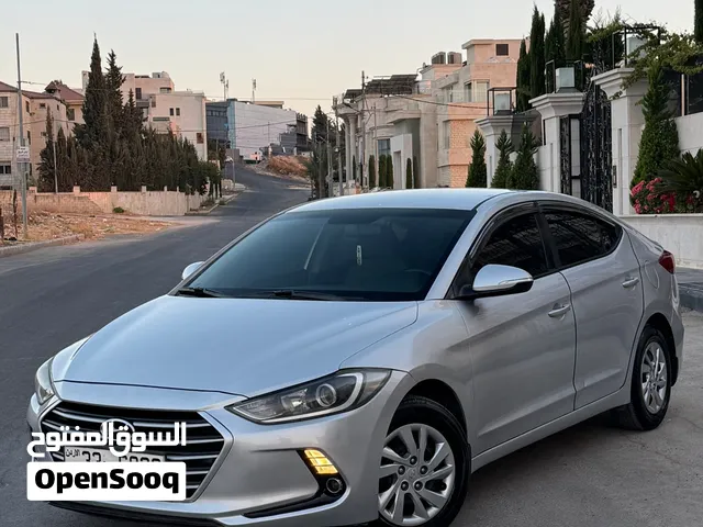 Used Hyundai Elantra in Amman