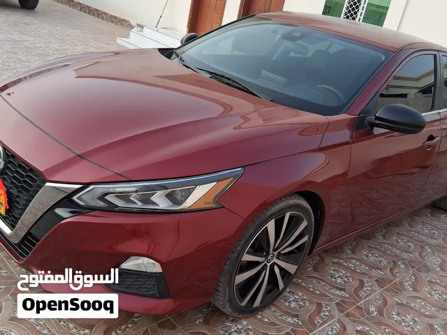 نيسان التيما 2020 وارد نظيف جدا بحادث جانبي بسيط جدا ابواب