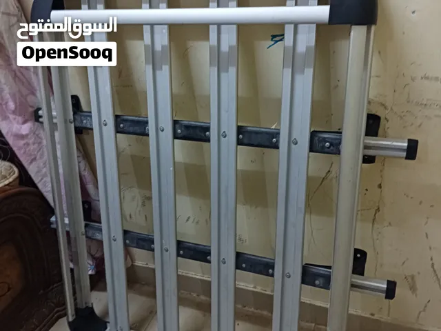 سله مستعمله وبحاله جيدة جدا للبيع تصلح بجميع انواع السيارات