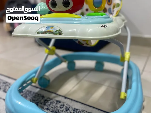 للبيع مشاية اطفال