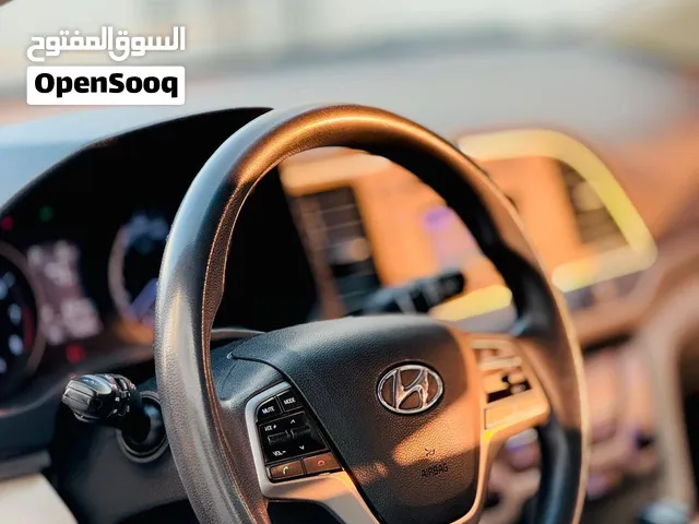 Hyundai Elantra 2017 for Sale - Good Condition