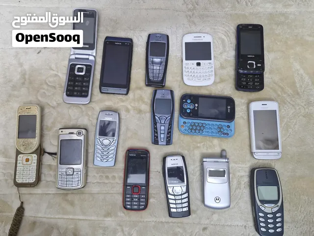 classic Nokia Samsung Motorola LG mobile phones for personal collection or parts use No adapter