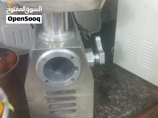 ماكينه فرم مقاس 22 معها راسيتين الخشنه والناعه