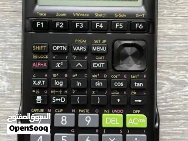 آله مبرمجه تسمح بتخزين المعلومات ورسم جرافيك بمجرد تدخيل المعدله Casio fx9750giii