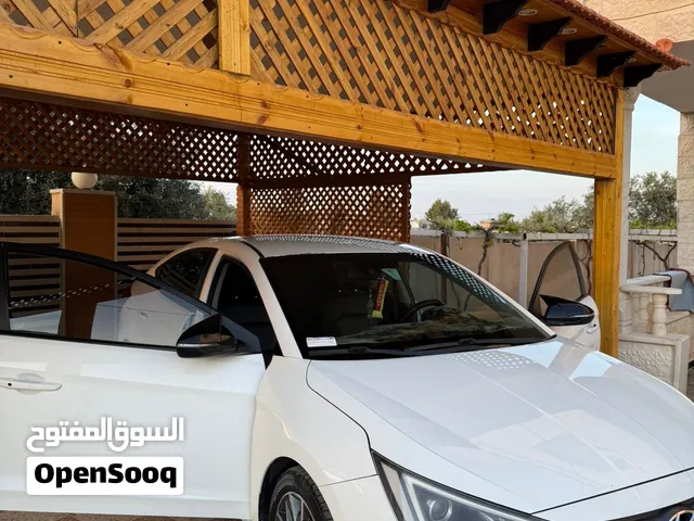 Used Hyundai Elantra in Ramtha