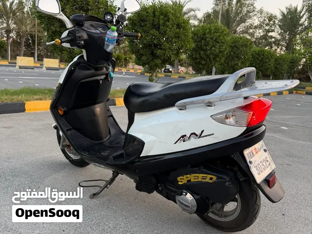 للبيع سكوتر سوزوكي