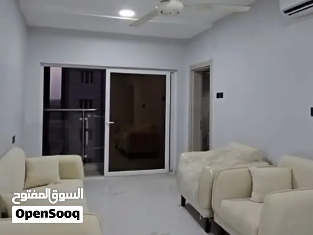 شقة راقيه الخوض 6 مقابل جامعه السلطان قابوس
