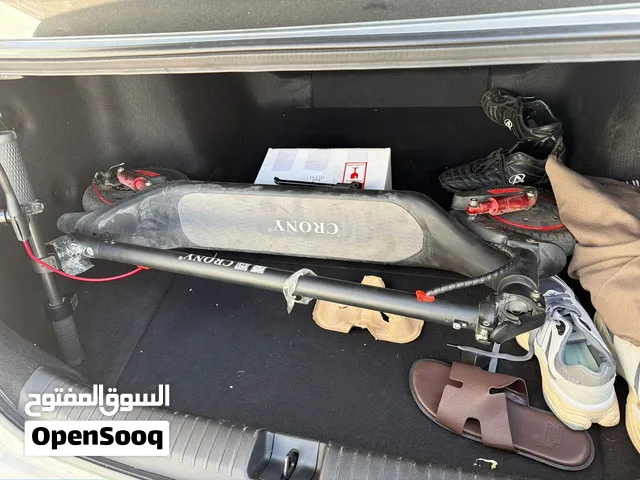 سكوتر كهربائي السرعه تصل إلى 60 ونظيف مستخدم مره وحده