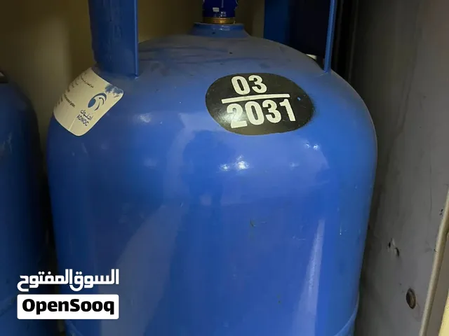 3 اسطوانات غاز