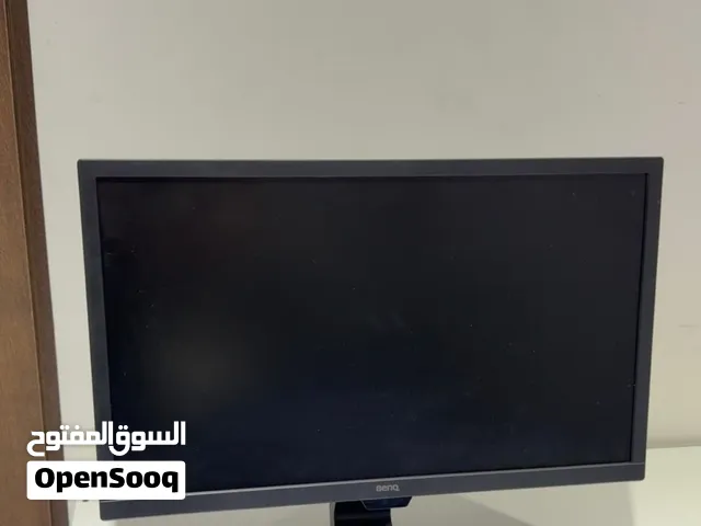 شاشة 24 بوصة من شركة Benq تنفع شاشة جانبية بيسي  ولسوني