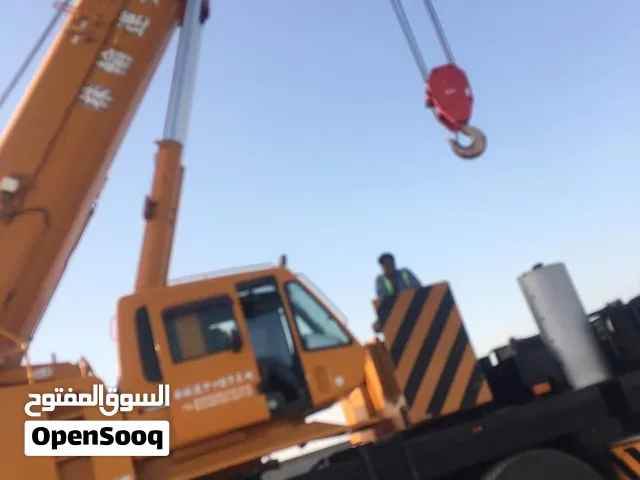 الايجار  جميع الا ليات الثقيله  جميع الاليات فيها شهادات وتصاريح عمل للمواقع النفطيه