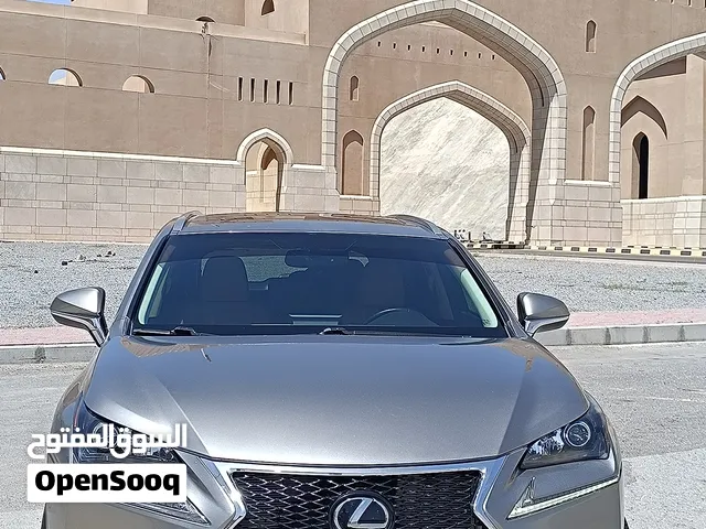 لكزس NX200 t للبيع