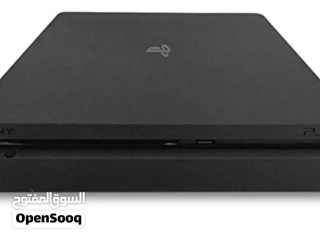 Jailbroken PS4 (500GB)  3 Controllers  10+ Games