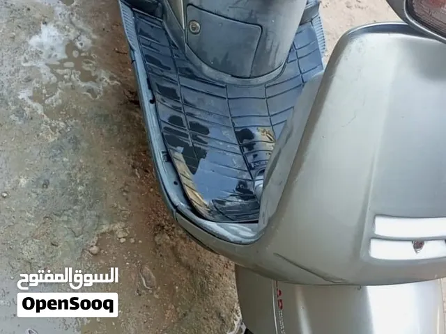دراجه هوندا بطه للبيع نظيفه مكينه نظيفه
