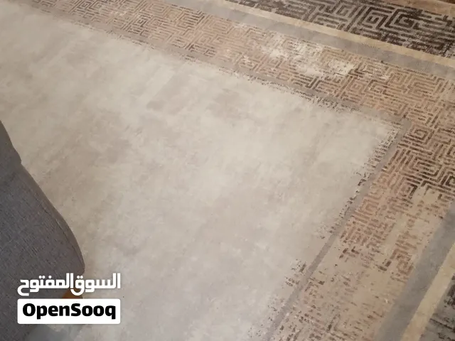 سجاد نظيف جدا للبيع