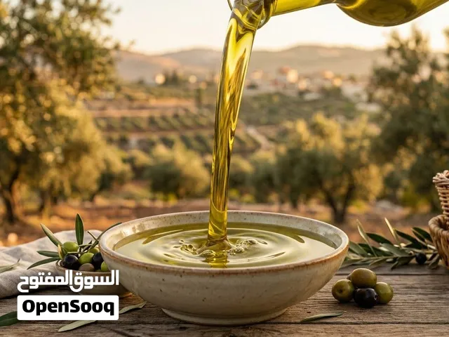 زيت زيتون فلسطيني صافي ونقي 100% عصرة أولى وجديد ومن خير بلادي (جلن، قنينة)