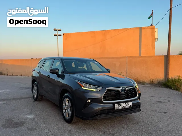 Used Toyota Highlander in Zarqa