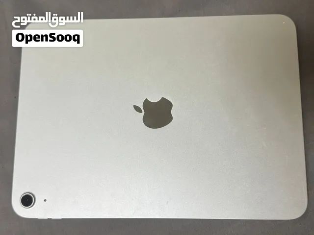 Apple iPad Air 128 GB in Muscat