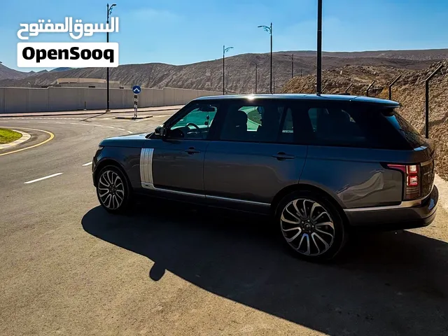 Range Rover Vogue Supercharged – 2015 (Large)