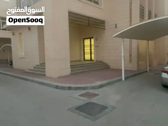 فلل للإيجار في مدينة العين