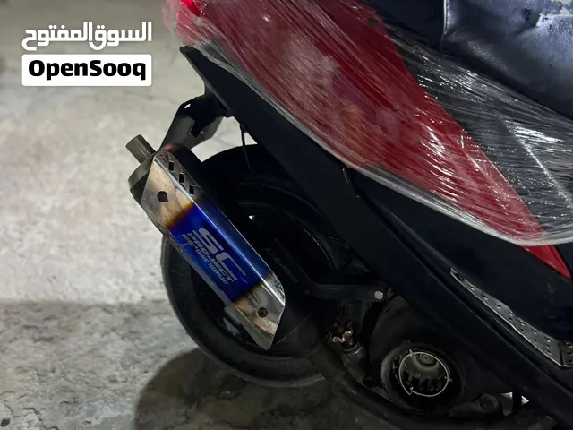 ماكس عدلة للبيع