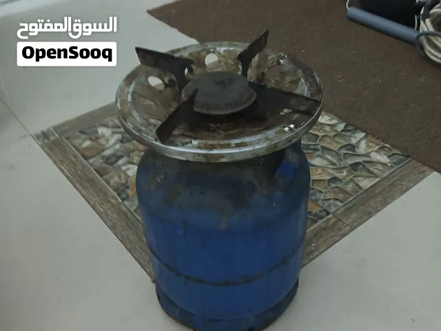 gas cylinder full of gas 2 kilos  اسطوانه مع غاز 2 كيلو