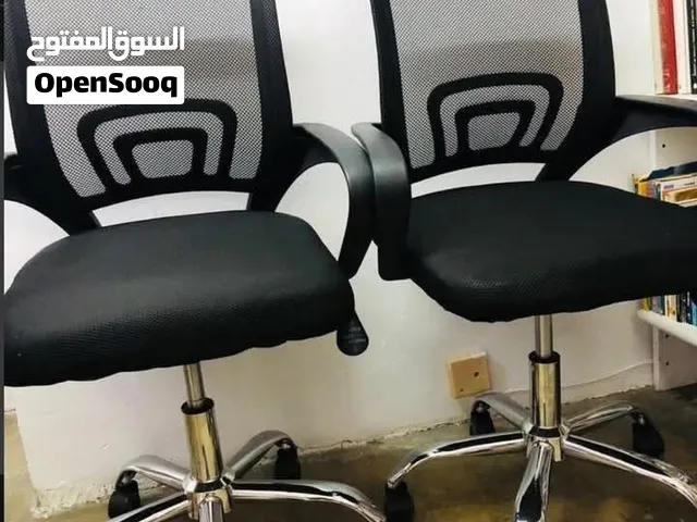 كرسي اسود،،اخر قطع وتوصيل مجاني