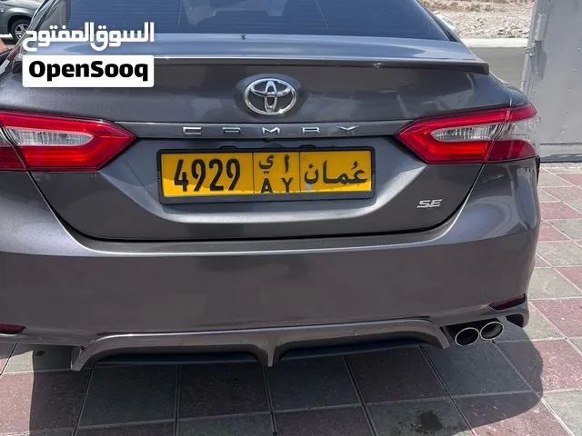 تويوتا كامري للبيع بقمه نظافه