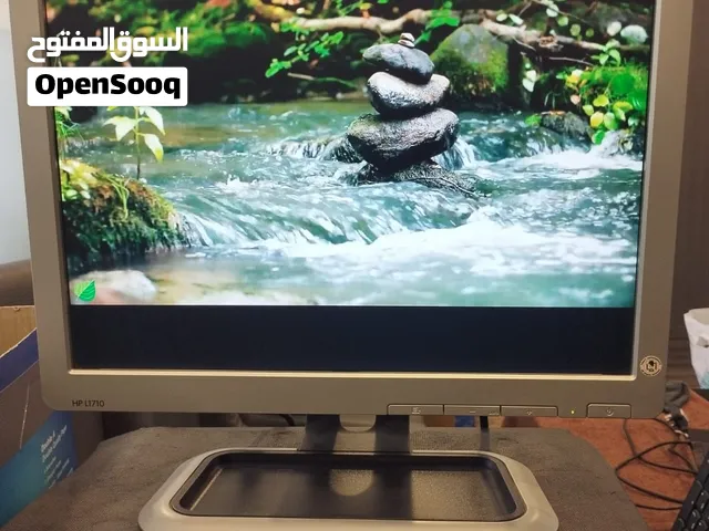 17  inch Square monitor high quality image  square