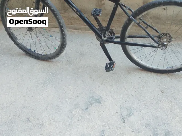 بسكليتات عدد ثلاث