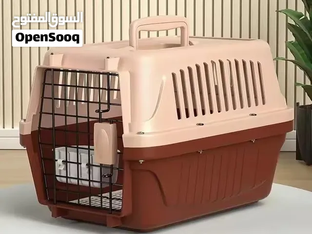Portable Pet Carrier Travel Kennel, Breathable, Hard-Sided Safety closure system, metal door