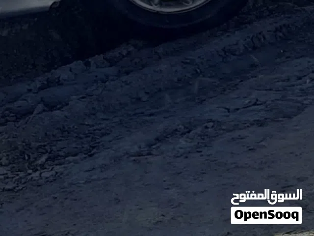 رنج مع تاير جديد مرسيدس E240/2001