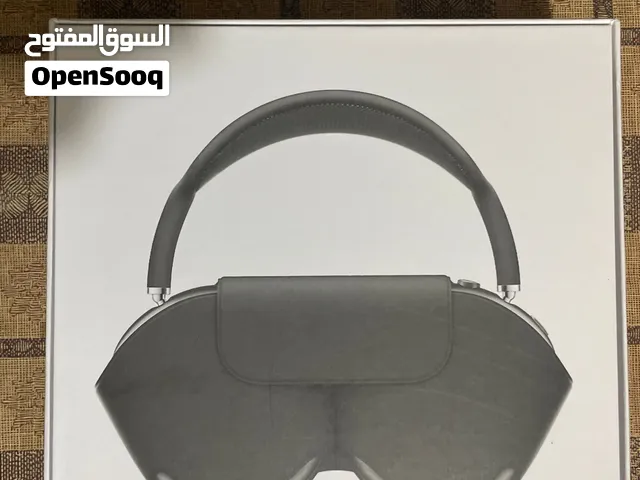سماعات Apple مستخدم حط سعر منطقي واخذها