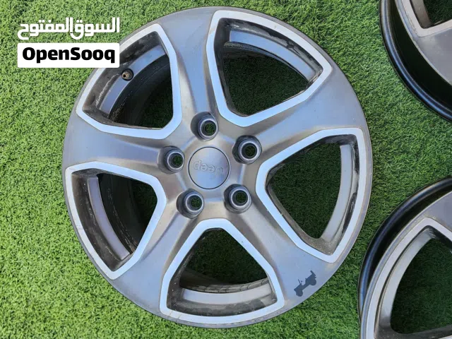 4 رنجات جيب jl 2019 وكاله-اصليات- بحالة جيده