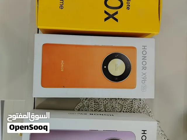كارتون فقط سعر الواحد 15