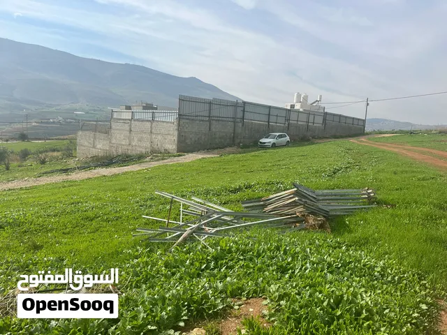 ارض تصنيف أ مربعة قريبة على الشارع الرئيسي في النصارية نابلس-