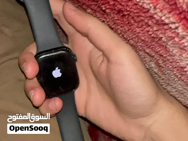 ساعة ابل الجيل 8 الثامن GPS ب275 وبيها مجال