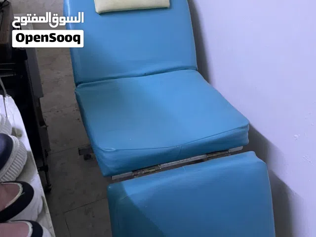 تخت بشره بحاله جيده في واحدصغير50   كبير 70