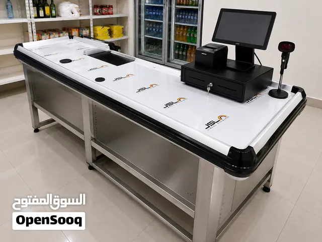 للبيع تجهيزات بقالة جاهزة بحالة جيدة، مناسبة لمن يريد فتح بقالة أو محل مواد غذائية.