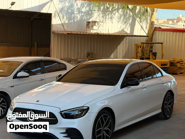 -E200 2021 Mild Hybrid بسعر مغري 40500 الف دينار AMG Kit 4MATIC
