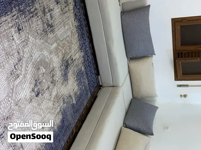 صالون شبه جديد