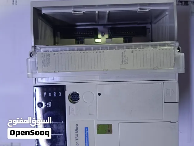 جهاز تحكم آلي مبرمج (PLC) أصلي