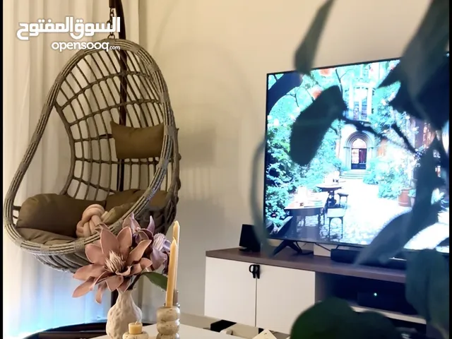 شقة بوليفارد للايجار اليومي/بجانب العريمي بوليفارد/الخوض غرفتين وصالة ودورتين مياة ومطبخ مجهزبالكامل