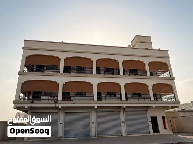 مبنى تجاري مؤجر بالكامل للبيع في المسفاة  دخل 3500 ريال شهريًا