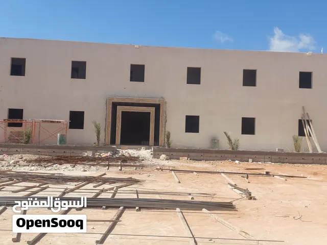 مبني في طريق طرابلس القوارشه ع الرئيسي للايجار