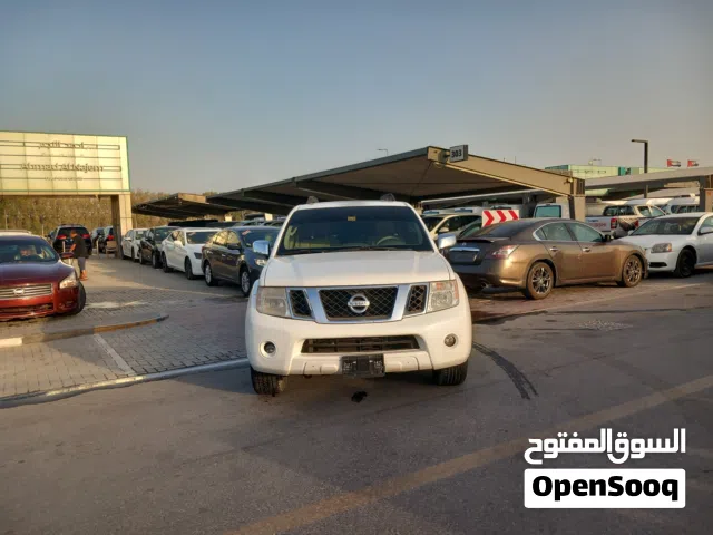 2008 نيسان باثفايندر SL