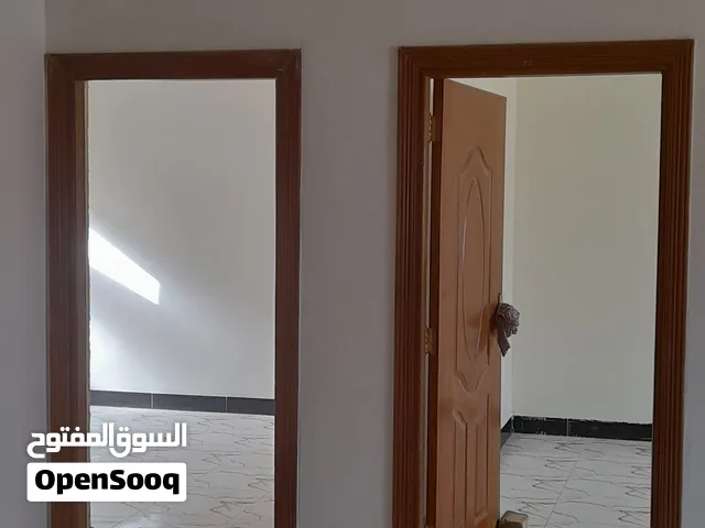 110 m2 2 Bedrooms Apartments for Rent in Basra Manawi Lajim