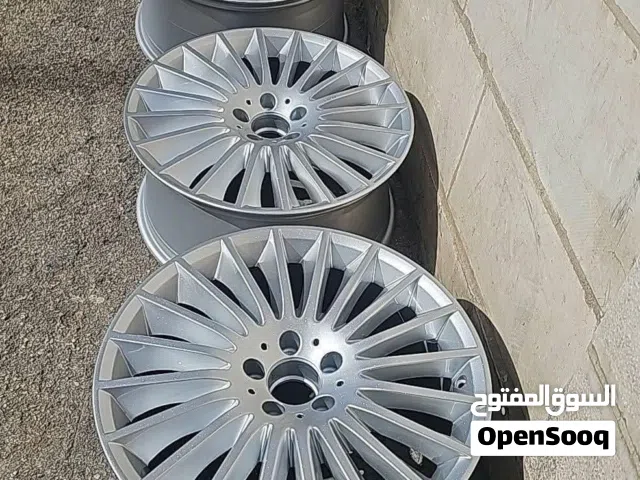 جنط الطاحونة المميز للمرسيدس